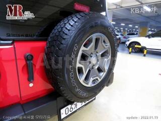 2017 JEEP WRANGLER 3.6 루비콘 4 DOOR JK(07년~현재) - 18