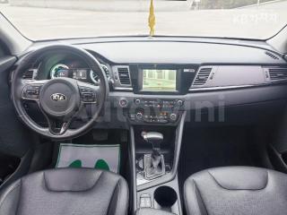 2018 KIA  NIRO 1.6 HEV PRESTIGE - 7