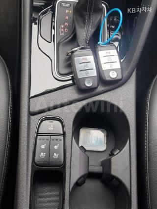 2018 KIA  NIRO 1.6 HEV PRESTIGE - 11