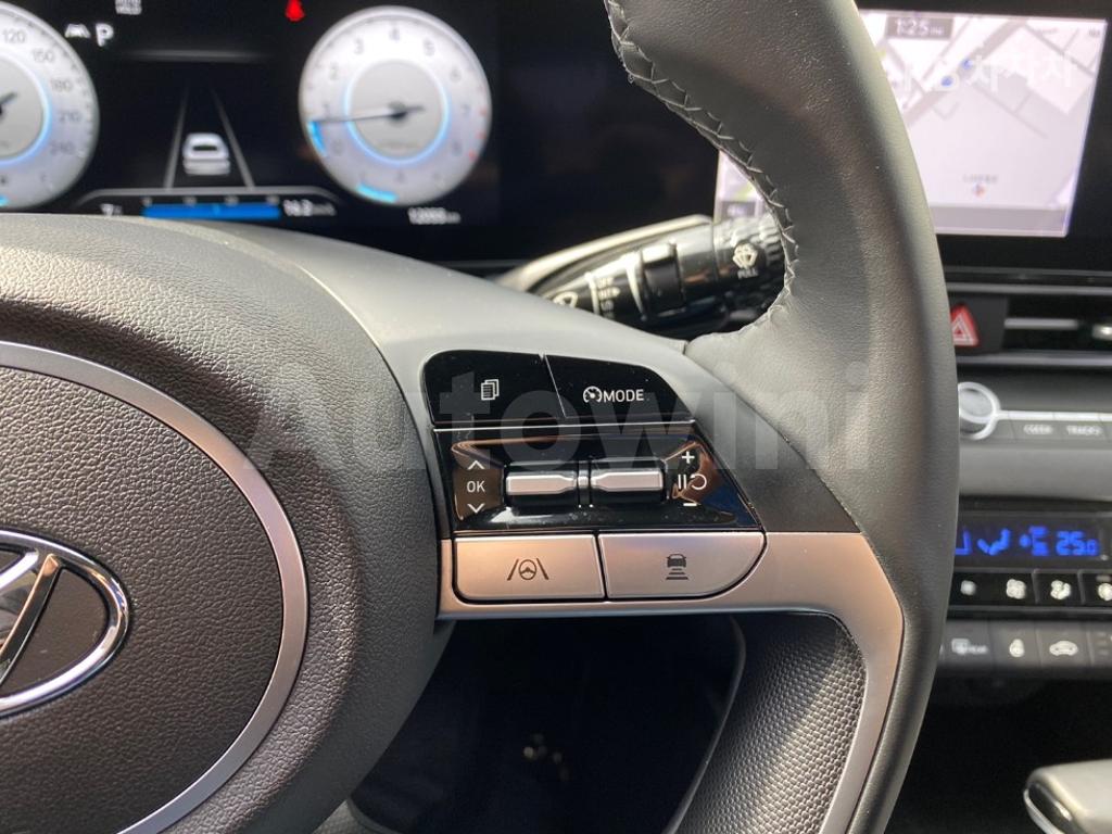 2020 HYUNDAI  AVANTE CN7  1.6 GASOLINE 인스퍼레이션 - 10