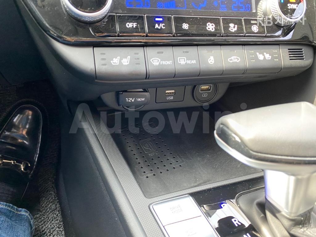 2020 HYUNDAI  AVANTE CN7  1.6 GASOLINE 인스퍼레이션 - 14