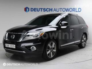 5N1AR2MM9GC618375 2016 NISSAN PATHFINDER 3.5 4WD SE-0
