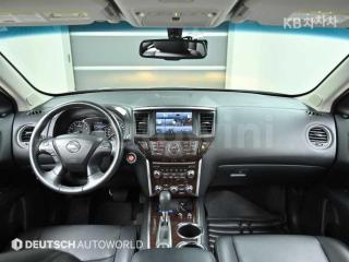 2016 NISSAN PATHFINDER 3.5 4WD SE - 7