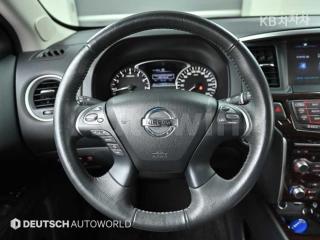 2016 NISSAN PATHFINDER 3.5 4WD SE - 13