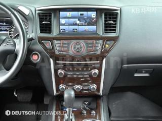 2016 NISSAN PATHFINDER 3.5 4WD SE - 14