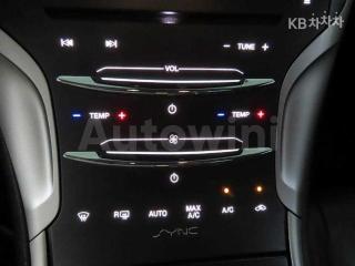 2015 LINCOLN MKZ 2.0L GTDI RESERVE 300A AWD - 12