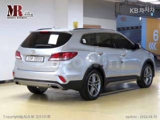 KMHSR81FDHU214132 2017 HYUNDAI MAXCRUZ GASOLINE(람다)3.3 2WD PRESTIGE 6 SEATS-2