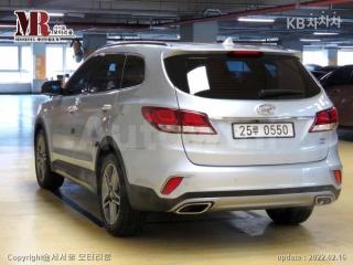 KMHSR81FDHU214132 2017 HYUNDAI MAXCRUZ GASOLINE(람다)3.3 2WD PRESTIGE 6 SEATS-3