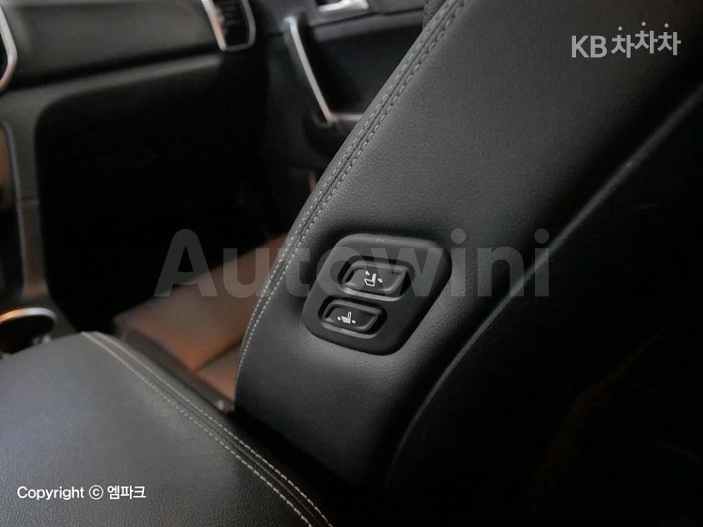 2019 KIA THE BOLD 2.0 DIESEL 2WD PRESTIGE - 16
