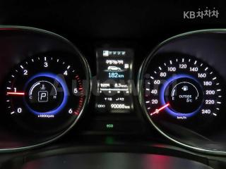 2016 HYUNDAI MAXCRUZ DIESEL(E-VGT)2.2 2WD EXCLUSIVE 7 SEATS SPECIAL - 10
