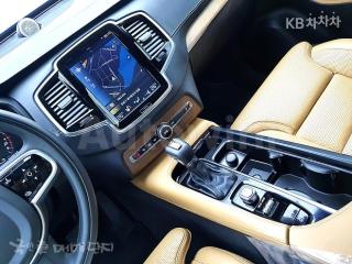 2017 VOLVO XC90 T6 INSCRIPTION - 11