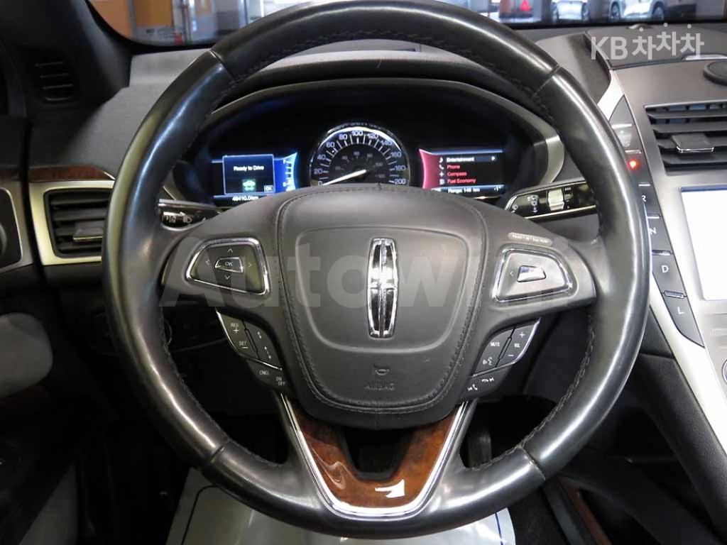2020 LINCOLN MKZ 2.0 HYBRID 500A - 8