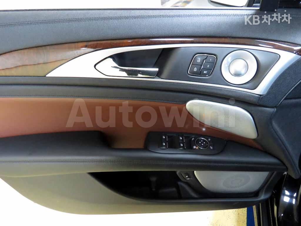 2020 LINCOLN MKZ 2.0 HYBRID 500A - 14