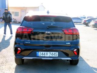 KNACA81CGLA416707 2020 KIA NIRO 1.6 LUXURY-3
