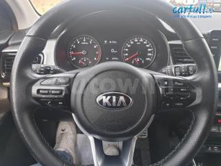 2020 KIA STONIC GASOLINE 1.4 MPI PRESTIGE - 9