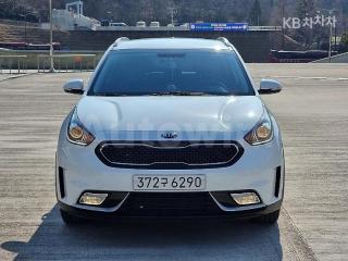 2018 KIA  NIRO 1.6 HEV PRESTIGE - 1