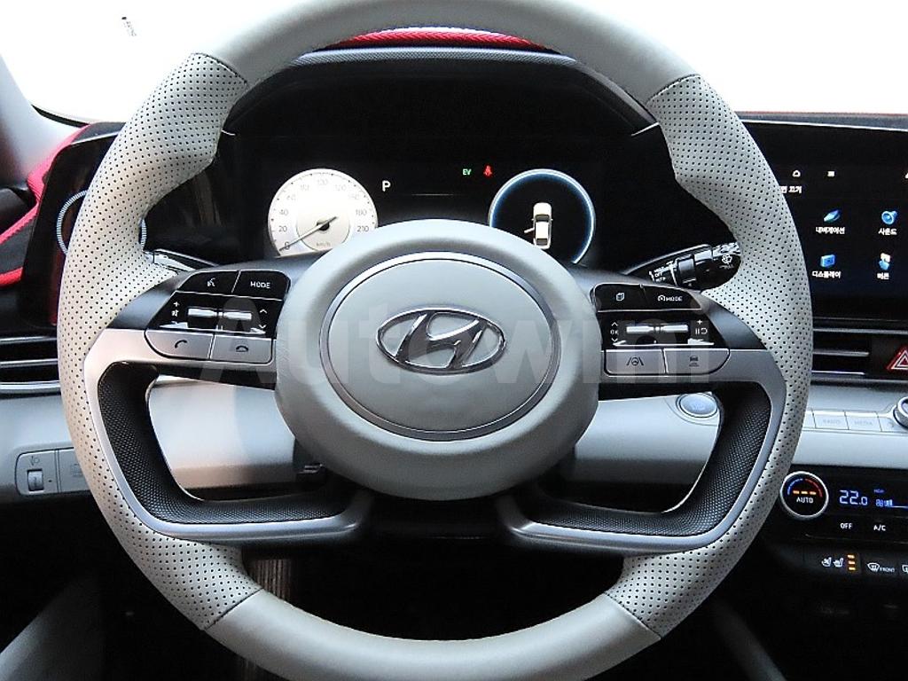 2021 HYUNDAI  AVANTE HYBIRD CN7  인스퍼레이션 - 17