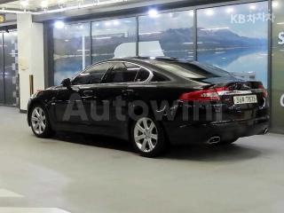 SAJAA0544ANR60439 2010 JAGUAR XF 3.0D LUXURY(09~11년)-3
