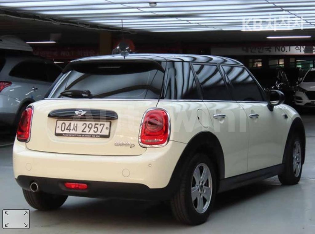 WMWXT3106J2G01263 2018 MINI COOPER D 1.5 BASIC-3