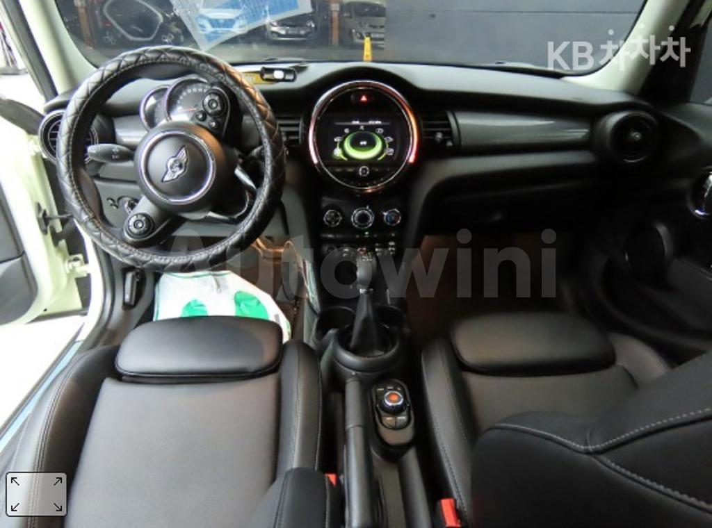 2018 MINI COOPER D 1.5 BASIC - 7