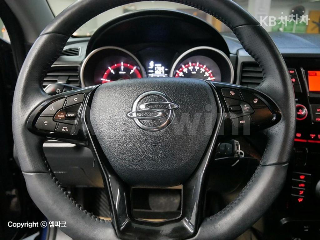2017 SSANGYONG TIVOLI AIR 2WD IX - 8