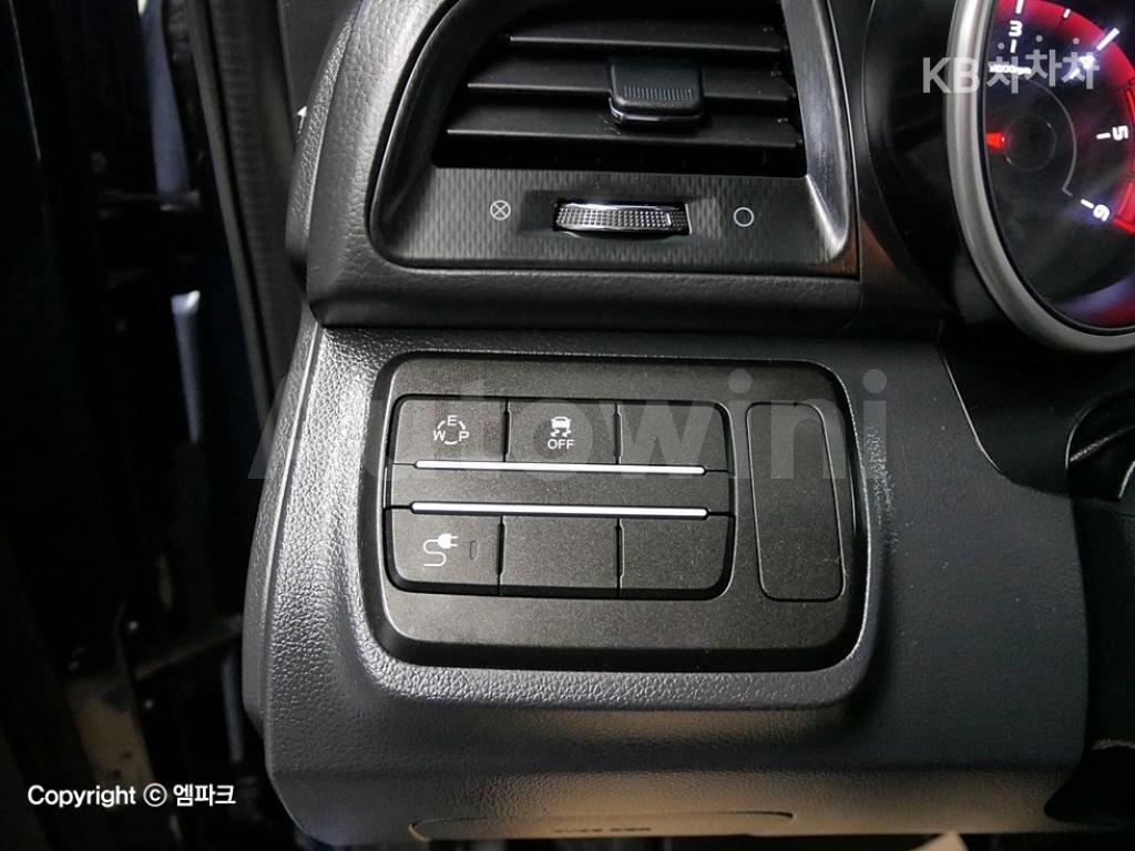 2017 SSANGYONG TIVOLI AIR 2WD IX - 13