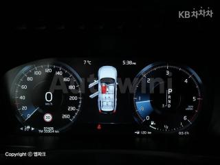 2017 VOLVO XC90 D5 INSCRIPTION - 7