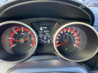 2017 SSANGYONG TIVOLI AIR 2WD IX PLUS PACKAGE - 10