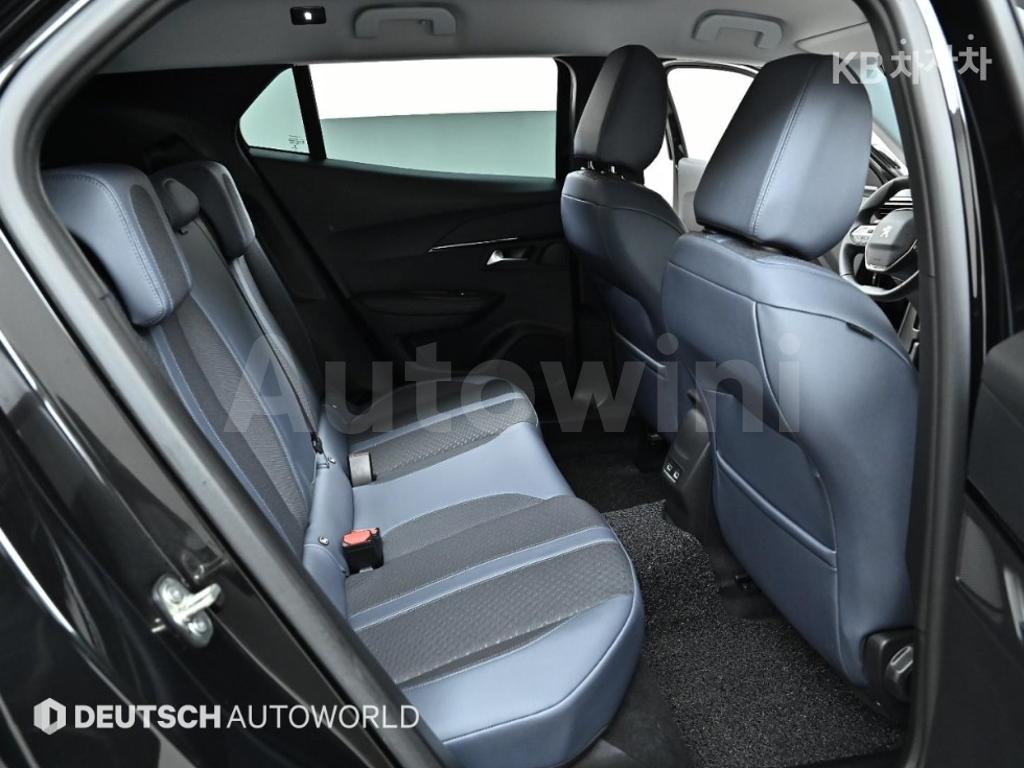 2021 PEUGEOT 2008 1.5 BLUEHDI ALLURE - 12