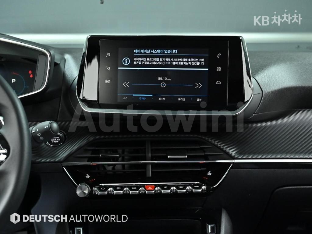 2021 PEUGEOT 2008 1.5 BLUEHDI ALLURE - 14