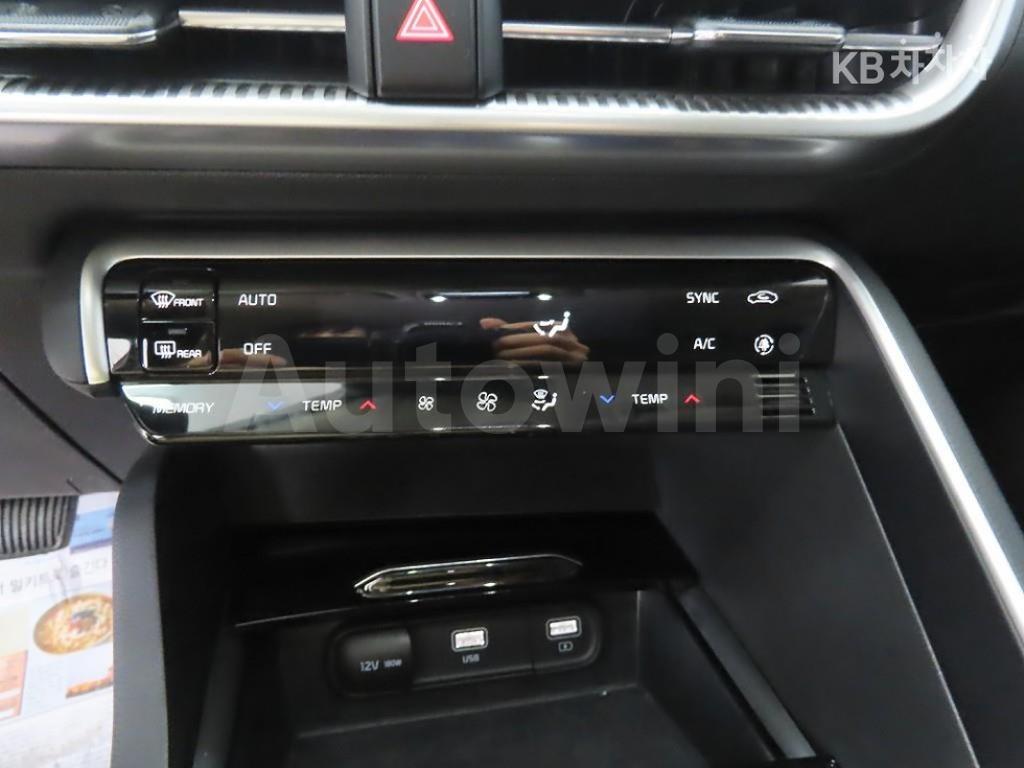 2021 KIA K5 3RD GEN 1.6 GASOLINE TURBO TRENDY - 11