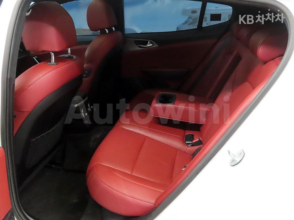 2020 KIA STINGER 2.2 DIESEL 4WD PLATINUM - 7