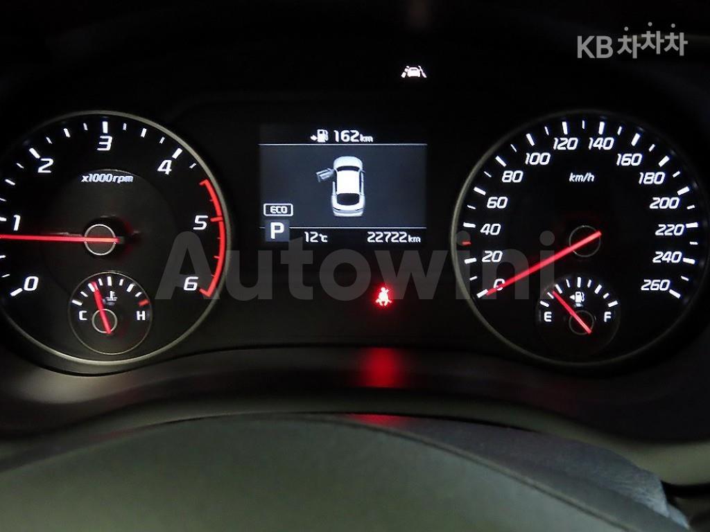 2020 KIA STINGER 2.2 DIESEL 4WD PLATINUM - 9