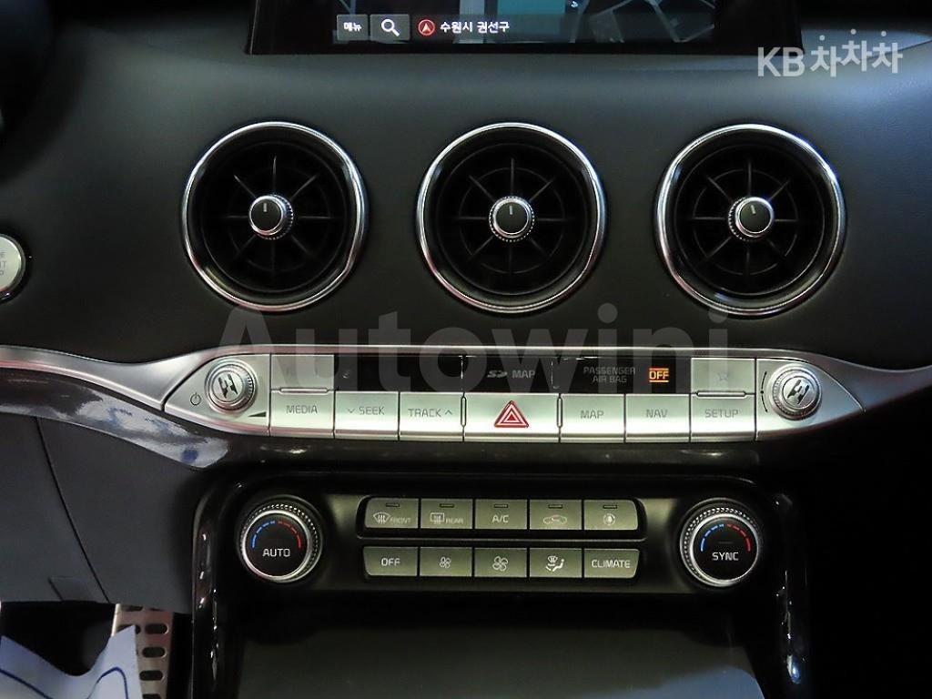 2020 KIA STINGER 2.2 DIESEL 4WD PLATINUM - 11