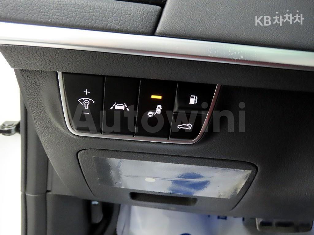 2020 KIA STINGER 2.2 DIESEL 4WD PLATINUM - 13
