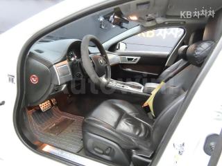 SAJAA05K0EDU33184 2014 JAGUAR XF 2.2D LUXURY-4