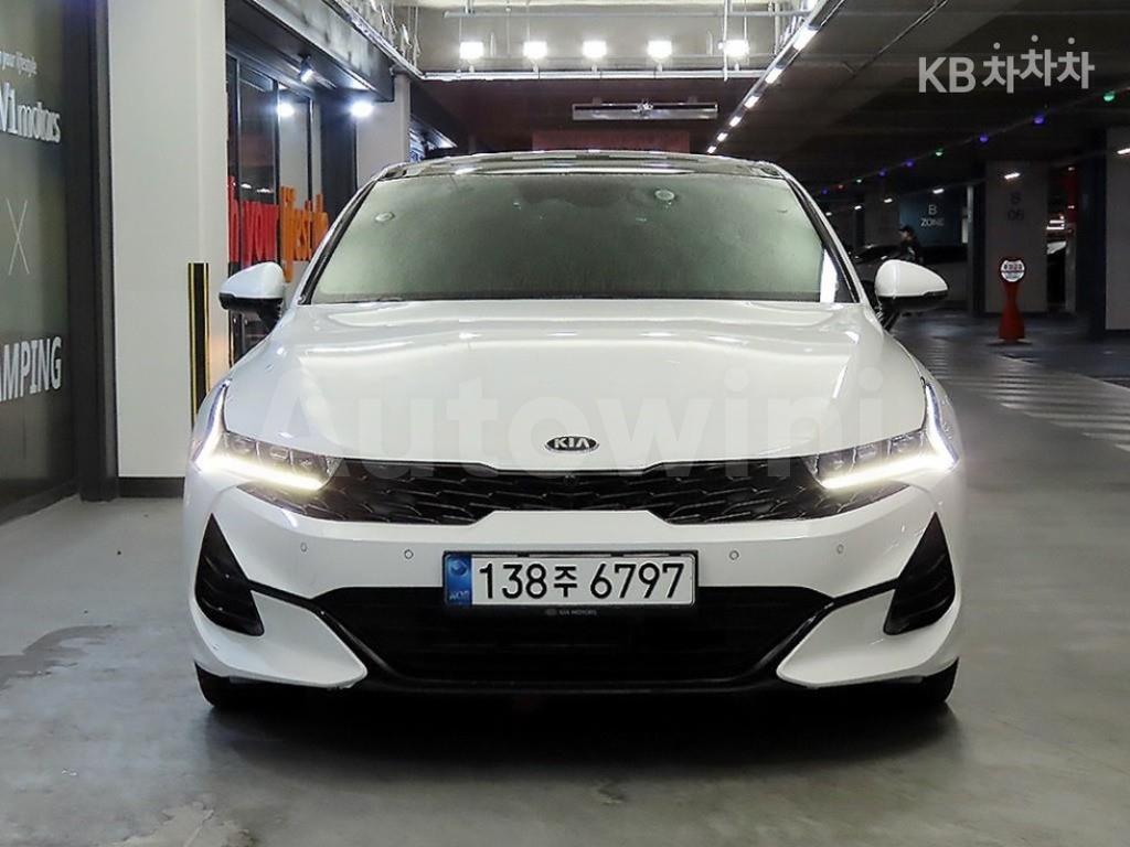 KNAG6412BMA104890 2021 KIA K5 3RD GEN 1.6 GASOLINE TURBO NOBLESSE-1