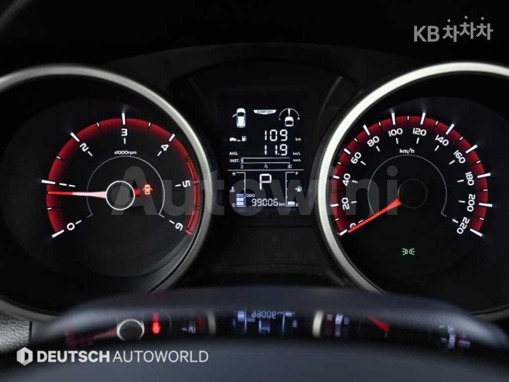 2016 SSANGYONG TIVOLI AIR 2WD IX - 8