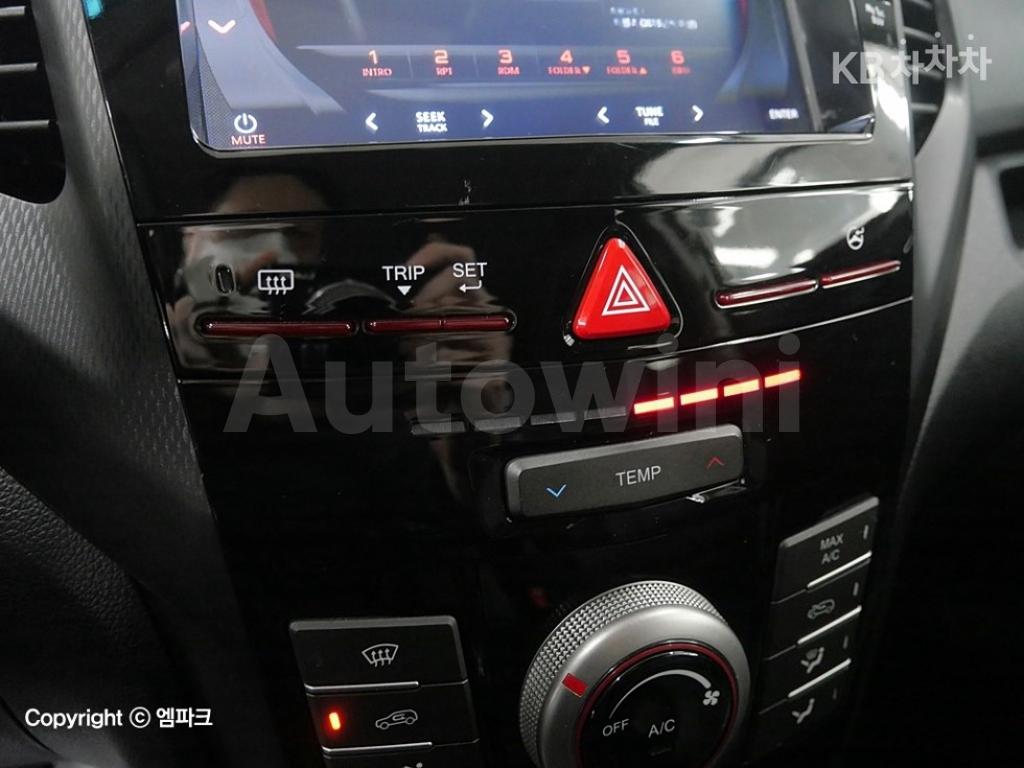 2017 SSANGYONG TIVOLI AIR GASOLINE 2WD IX - 14