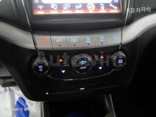 2013 FIAT FREEMONT 2.0 LOUNGE - 13