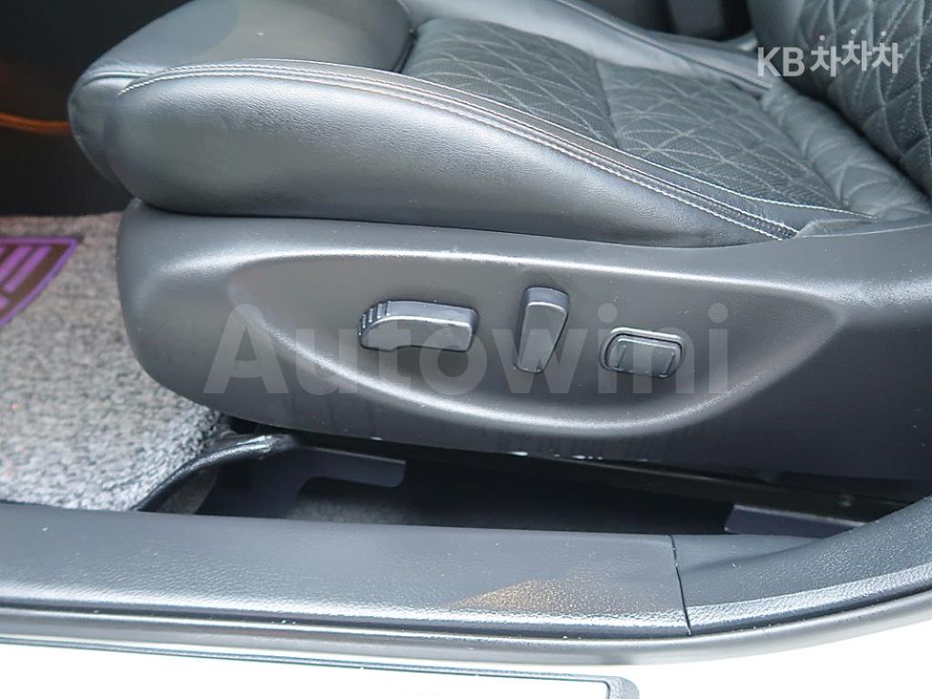 2016 NISSAN MAXIMA 3.5 플라티늄 - 10