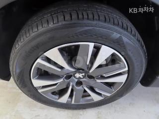 2019 PEUGEOT 2008 1.5 BLUEHDI ALLURE - 18
