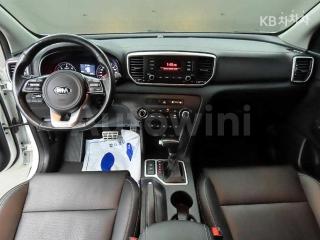 2019 KIA THE BOLD 2.0 DIESEL 2WD LUXURY - 9