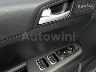 2019 KIA THE BOLD 2.0 DIESEL 2WD LUXURY - 12