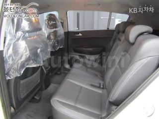 2019 KIA THE BOLD 2.0 DIESEL 2WD LUXURY - 10