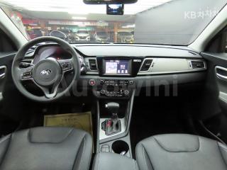 2018 KIA  NIRO 1.6 HEV LUXURY - 9