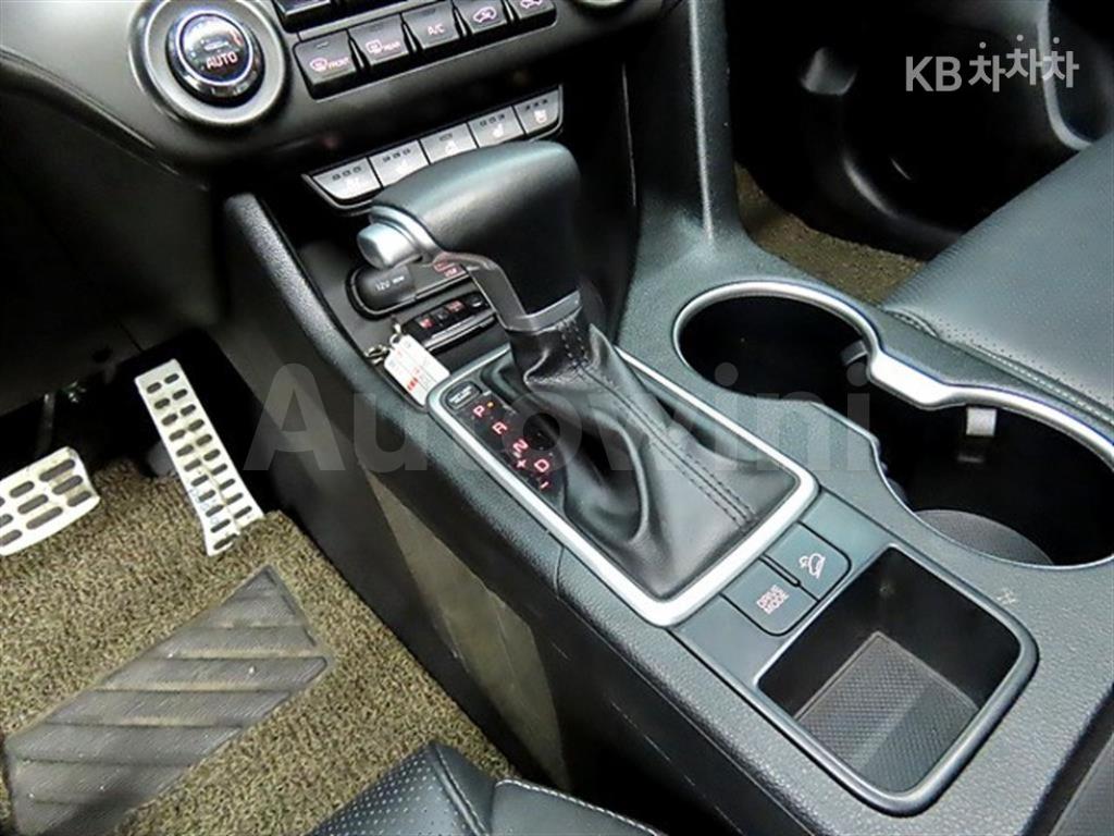 2019 KIA THE BOLD 2.0 DIESEL 2WD PRESTIGE - 11