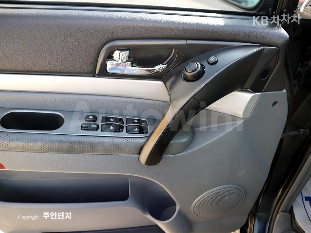 2011 SSANGYONG RODIUS STAVIC 11 SEATS RD400 4WD ADVANCED - 14
