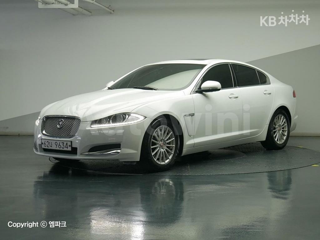 SAJAA05K0EDU23884 2014 JAGUAR XF 2.2D LUXURY X250(11~)-1