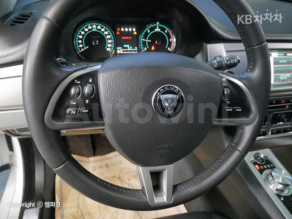 2014 JAGUAR XF 2.2D LUXURY X250(11~) - 8